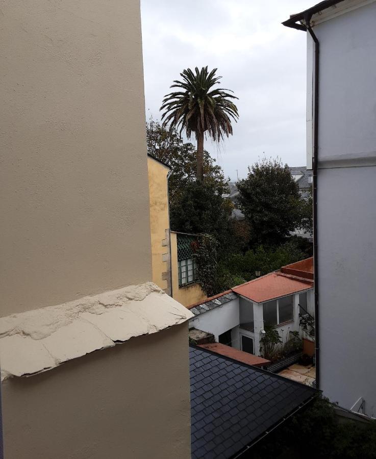 Apartamento Cine Colon 2 Ribadeo Eksteriør billede