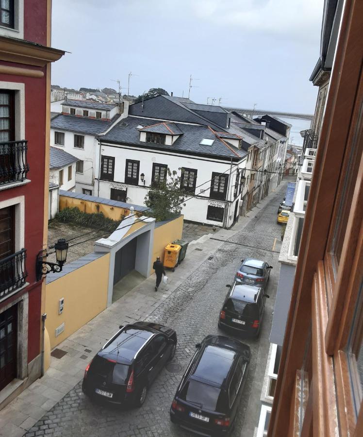 Apartamento Cine Colon 2 Ribadeo Eksteriør billede
