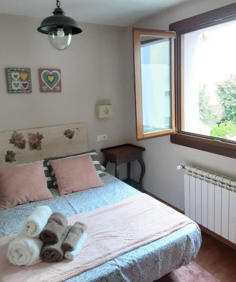 Apartamento Cine Colon 2 Ribadeo Eksteriør billede